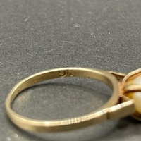 Ladies 9ct Yellow Gold White Pearl Ring