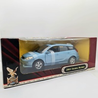Road Signature 2003 Toyota Matrix Deluxe 1:18 Scale Diecast Model Car