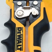 DeWalt DWHT14675 Ergo Center Cut Aviation Snips Straight Cut Snips