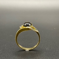 Ladies 18ct Yellow Gold Stone and Diamond Ring