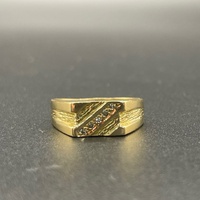 Mens 18ct Yellow Gold Natural Diamond Signet Ring