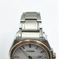 Citizen Eco-Drive E111 Titanium Mens Watch White Dial Sapphire 100M