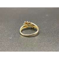 Ladies 9ct Yellow Gold Natural Diamond Ring