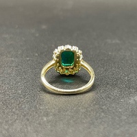 Ladies 9ct Yellow Gold Green Gemstone & Diamond Ring