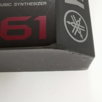 Yamaha MX61 61-Key Synthesizer Keyboard with Case and Power Supply