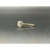 Ladies 9ct Yellow Gold Cubic Zirconia Ring