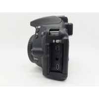 Nikon D5600 24.2MP DSLR Camera with AF-P 18-55mm VR Lens Bag Charger