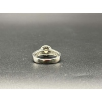Ladies 18ct White Gold Diamond Cluster Ring