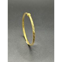 Ladies 18ct Yellow Gold Round Bangle