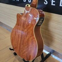 Yamaha APX700 NT Acoustic Guitar Natural Tuner w/ Ashton Hard Case