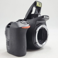 Nikon D5500 24.2MP DSLR Camera Body Only Black Low Shutter 6200 W/ Battery Strap