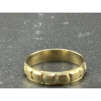 Unisex 9ct Yellow Gold Laser Cut Pattern Band Ring