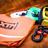 XTM 7 Piece 4WD Recovery Kit 8T Snatch Strap Winch Gear
