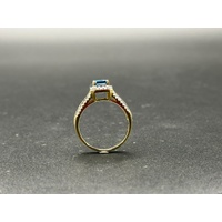 Ladies 9ct Yellow Gold Aquamarine & Diamond Ring