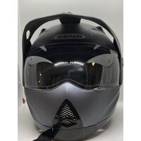 ZEUS Helmet Racing Helmet 2100B Size Large with Clear Visor (Pre-Owned)