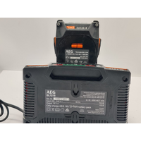AEG 18V 2 Piece Fusion Tool Kit with Batteries and Charger in Case (Pre-owned)