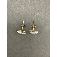 Ladies 9ct Yellow Gold Diamond Cluster Stud Earrings