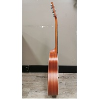 Taylor GS Mini Sapele 6 String Mini Acoustic Guitar Natural with Taylor Case