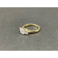 Ladies 18ct Yellow Gold Band and Diamond Ring