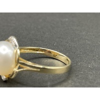 Ladies 9ct Yellow Gold White Pearl Ring