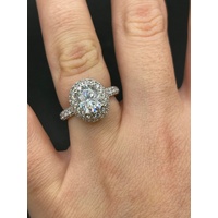 Ladies 925ct Sterling Silver Moissanite Diamond Ring