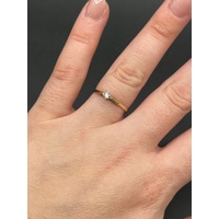 Ladies 9ct Yellow Gold Single Diamond Ring