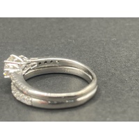 Ladies 18ct White Gold Diamond Double Ring