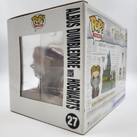 Harry Potter Albus Dumbledore with Hogwarts Funko Pop Town Vinyl Figure 27