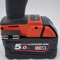 Milwaukee M18 Fuel M18 FID2 18V 1/4 Inch Hex Impact Driver 5.0Ah Battery