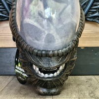 NECA Alien Xenomorph Trophy Wall Plaque Collectible Figure Display