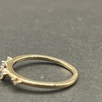 Ladies 10ct Yellow Gold Diamond Ring