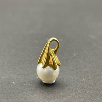 Ladies 18ct Yellow Gold White Pearl Pendant