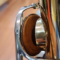 Buescher Aristocrat 200 Alto Saxophone Vintage Year 1978 with Case