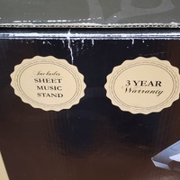 Beale AK140 61 Key Portable Keyboard with Xtreme KS128 Heavy Duty Stand