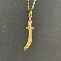 Unisex 18ct Yellow Gold Anchor Link Chain & Sword Pendant