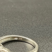 Ladies 9ct White Gold Natural Diamond Cluster Ring