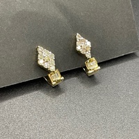 Ladies 18ct Yellow Gold Natural Diamond Earrings
