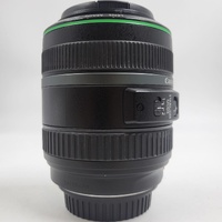 Canon Zoom Lens EF 70-300mm f/4.5-5.6 DO IS USM with Bag and Hood