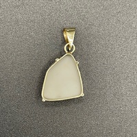 Ladies 9ct Yellow Gold Opal Stone Pendant