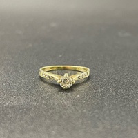 Ladies 14ct Yellow Gold Natural Diamond Ring
