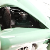 Franklin Mint 1953 Buick Skylark Convertible Diecast 1:43 Scale in Green