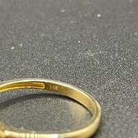 Ladies 10ct Yellow Gold Green Gemstone & Diamond Ring