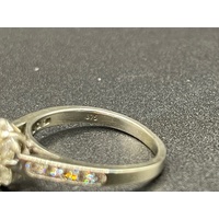 Ladies 9ct White Gold Natural Diamond Ring
