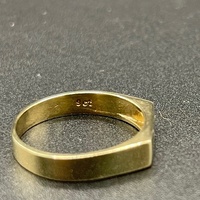Mens 9ct Yellow Gold Diamond Signet Ring