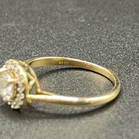 Ladies 9ct Yellow Gold Cubic Zirconia Ring