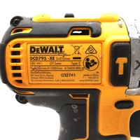 DeWalt DCD795‑XE 18V Cordless Brushless Hammer Drill Driver with 3.0Ah Battery