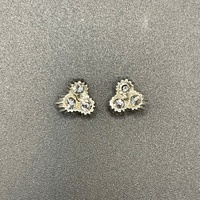 Ladies 9ct White Gold Diamond Stud Earrings