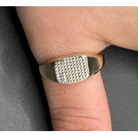 Mens 9ct Yellow Gold Signet Ring