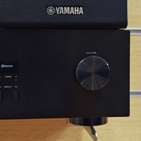 Yamaha R-S202 Stereo Receiver NS-BP301 Bookshelf Speakers with Remote