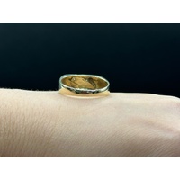 Mens 9ct Yellow Gold Diamond Signet Ring
